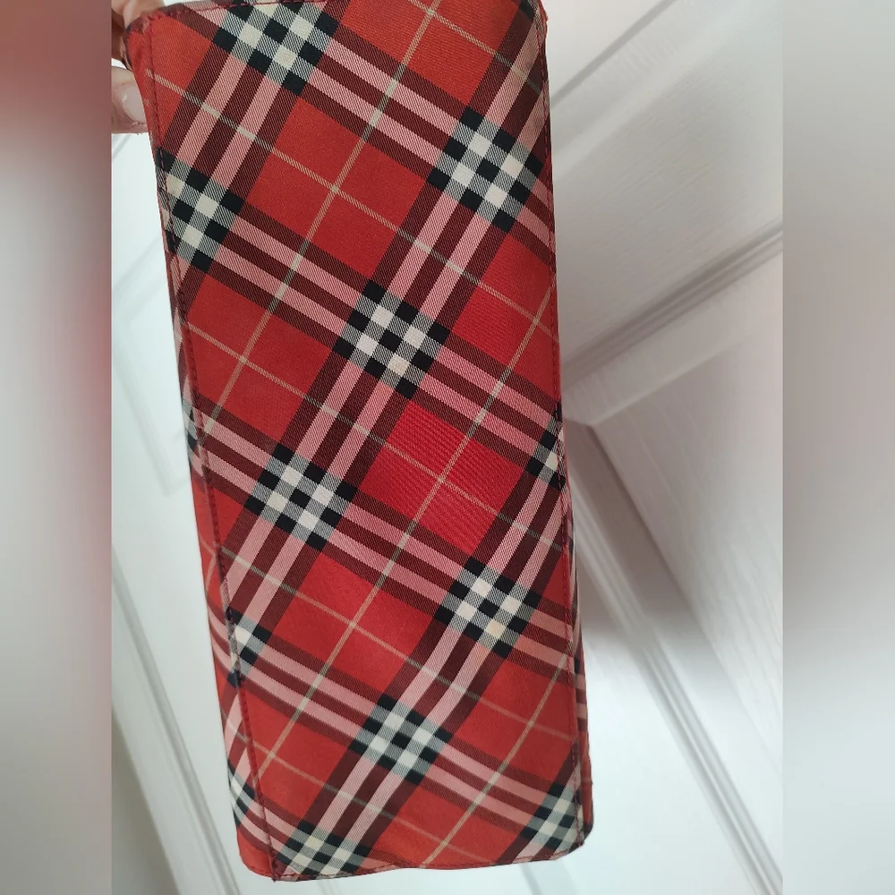 Burberry Red Plaid Tote Bag - Picture 3 of 11